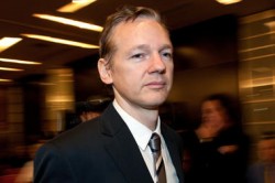 Создателя WikiLeaks арестовали Создателя WikiLeaks арестовали