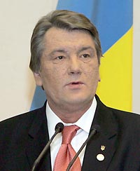 Ющенко хочет новый договор по Керченскому проливу Ющенко хочет новый договор по Керченскому проливу