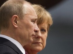 Меркель продолжит диалог с Россией