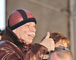 Патаркацишвили оценил мир в Грузии в 100 миллионов долларов Патаркацишвили оценил мир в Грузии в 100 миллионов долларов