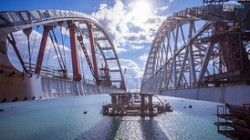 Киев требует свернуть строительство Керченского моста