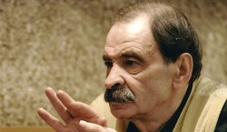 Россия прощается с Олейниковым Россия прощается с Олейниковым