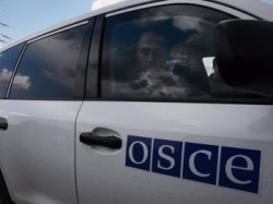 В Донбассе освобождены наблюдатели ОБСЕ