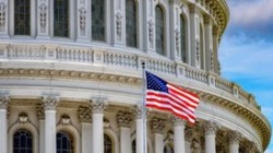 Сенаторы призвали Трампа ввести новые санкции против России Сенаторы призвали Трампа ввести новые санкции против России