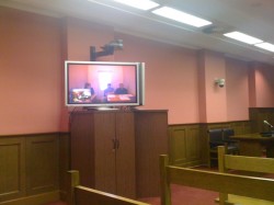 Допросы в суде будут вести по видеосвязи Допросы в суде будут вести по видеосвязи