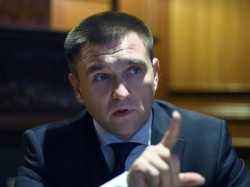 Украина подготовила пятый пакет санкций против России Украина подготовила пятый пакет санкций против России