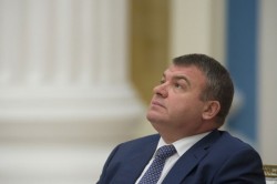 На Сердюкова завели уголовное дело На Сердюкова завели уголовное дело