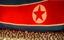 Ким Чен Ир оставил КНДР без валюты