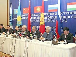 Премьер-министры ШОС собрались в Узбекистане Премьер-министры ШОС собрались в Узбекистане