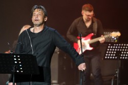«Мне есть что спеть, представ перед Всевышним…» «Мне есть что спеть, представ перед Всевышним…»