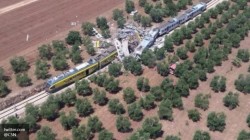 В Италии столкнулись два пассажирских поезда