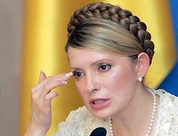 Тимошенко "проболела" встречу с Ющенко