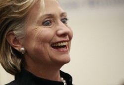 WikiLeaks рассказал о «проблемах с головой» у Хиллари Клинтон WikiLeaks рассказал о «проблемах с головой» у Хиллари Клинтон