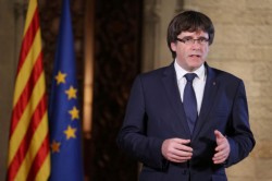 Пучдемон обвинил Мадрид в «покушении на демократию» Пучдемон обвинил Мадрид в «покушении на демократию»