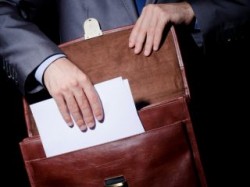 Магаданская область осталась без правительства Магаданская область осталась без правительства