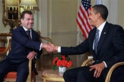 Президенты России и США подписали Договор по СНВ Президенты России и США подписали Договор по СНВ