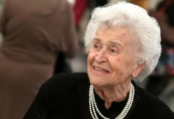 Ирина Антонова отмечает юбилей Ирина Антонова отмечает юбилей