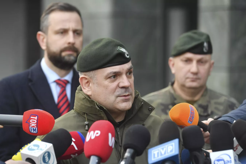 Польский генерал призвал готовиться к военному противостоянию с РФ