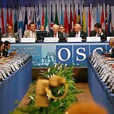 Москва урежет зарплату наблюдателям ОБСЕ