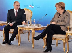 Владимир Путин парировал замечания Ангелы Меркель Владимир Путин парировал замечания Ангелы Меркель