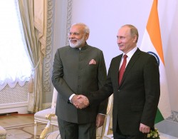 Путин встретился с премьер-министром Индии Путин встретился с премьер-министром Индии