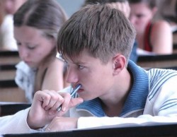 Абитуриентов подставили Абитуриентов подставили