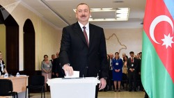 Алиев одержал победу на президентских выборах в Азербайджане Алиев одержал победу на президентских выборах в Азербайджане