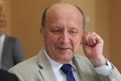 Развалил Литву – поехал на Украину Развалил Литву – поехал на Украину