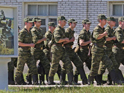 Российскую армию поделят на бригады