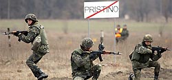 В Приштине в перестрелке погибли тринадцать человек В Приштине в перестрелке погибли тринадцать человек