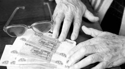 Минздрав хочет пересчитать пенсии Минздрав хочет пересчитать пенсии