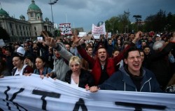 Сербия: волна протестов