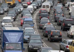 В Киеве начали отбирать автомобили В Киеве начали отбирать автомобили