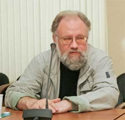 Владимир Чуров: «Мы гоняемся за каждым избирателем» Владимир Чуров: «Мы гоняемся за каждым избирателем»