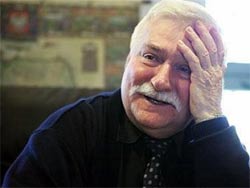 Затравленный Валенса Затравленный Валенса