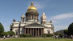 Суета вокруг храма Суета вокруг храма