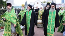 В Москву доставили мощи преподобного Силуана Афонского В Москву доставили мощи преподобного Силуана Афонского