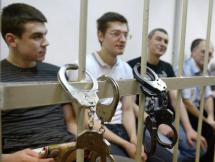 Суд оглашает приговор по «болотному делу» Суд оглашает приговор по «болотному делу»