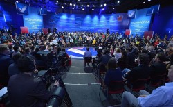 Владимир Путин: коллапса нет, и не будет Владимир Путин: коллапса нет, и не будет