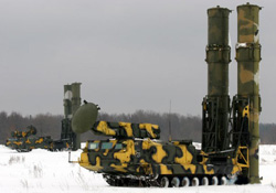 Россия и Иран заключили контракт по С-300 Россия и Иран заключили контракт по С-300