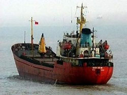 Китайцы отпустили российских моряков Китайцы отпустили российских моряков