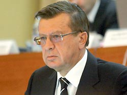Зубков метит на место Медведева Зубков метит на место Медведева