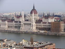 Крайности сходятся Крайности сходятся