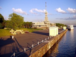 Май входит в норму Май входит в норму