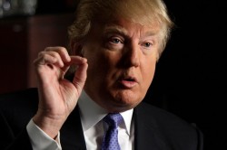 Трамп предложил расследовать связи Клинтон с Россией Трамп предложил расследовать связи Клинтон с Россией