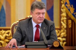 Порошенко рассказал о нависшей угрозе войны Порошенко рассказал о нависшей угрозе войны