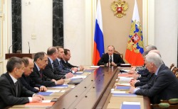 Путин обсудил с Совбезом Сирию и Керри Путин обсудил с Совбезом Сирию и Керри