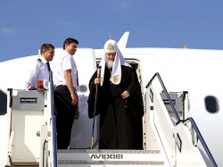 Патриарх Кирилл встретился с премьером Черногории