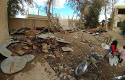 Боевики обстреляли российский Центр по примирению в Сирии Боевики обстреляли российский Центр по примирению в Сирии