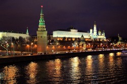 Москва выжидает? Москва выжидает?